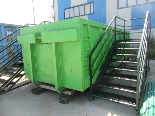 Riciclaggio plastica in vendita