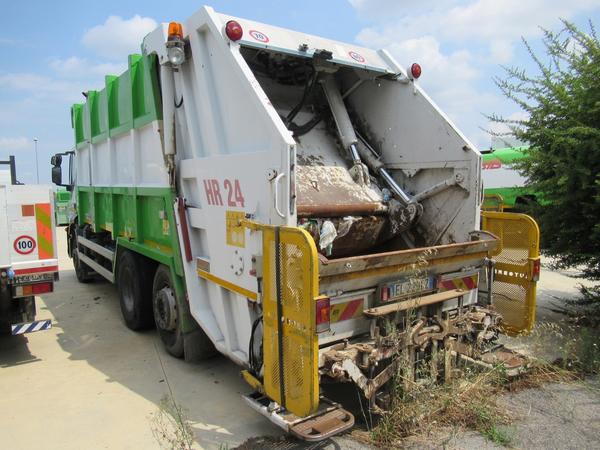 31#3561 Autocompattatore Iveco Magirus Stralis in vendita - foto 4
