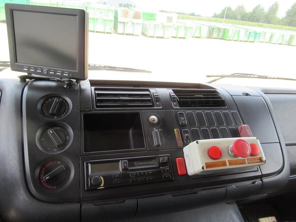 32#3561 Autocompattatore Mercedes Benz in vendita - foto 24