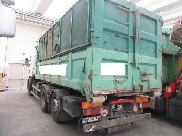 35#3561 Autocarro Scania P 400 in vendita - foto 6