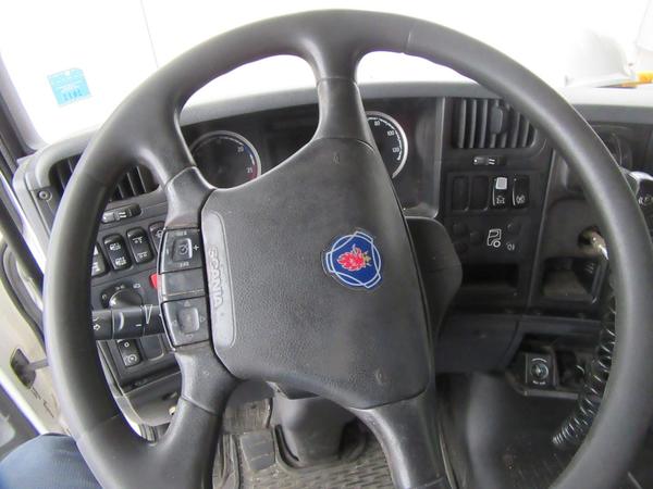35#3561 Autocarro Scania P 400 in vendita - foto 36