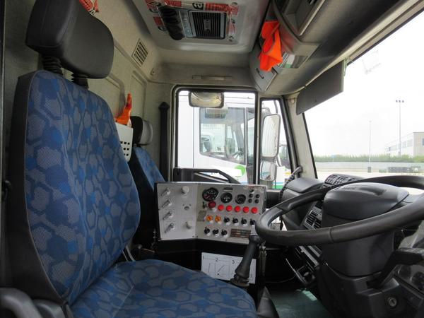 38#3561 Autocarro spazzatrice stradale Iveco E 21 Eurocargo in vendita - foto 14