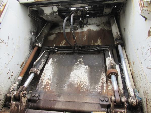 45#3561 Autocompattatore Iveco Magirus in vendita - foto 7