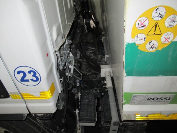 59#3561 Autocompattatore Isuzu M 50 Evolution in vendita - foto 8