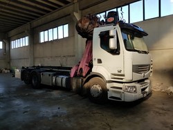 Autocarro Renault Trucks Premium - Lotto 69 (Asta 3561)