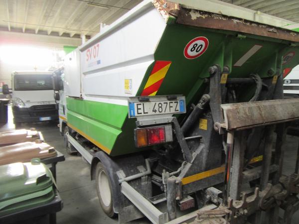 70#3561 Autocompattatore Isuzu M 50 Evolution in vendita - foto 10