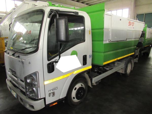 78#3561 Autocompattatore Isuzu M 50  Evolution in vendita - foto 1