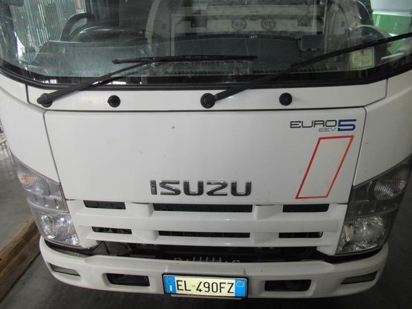 83#3561 Autocompattatore Isuzu M 50 Evolution in vendita - foto 3