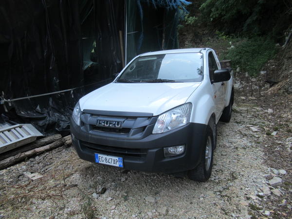 12#3562 Autocarro Isuzu Pikup in vendita - foto 2