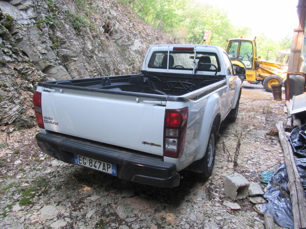 12#3562 Autocarro Isuzu Pikup in vendita - foto 6