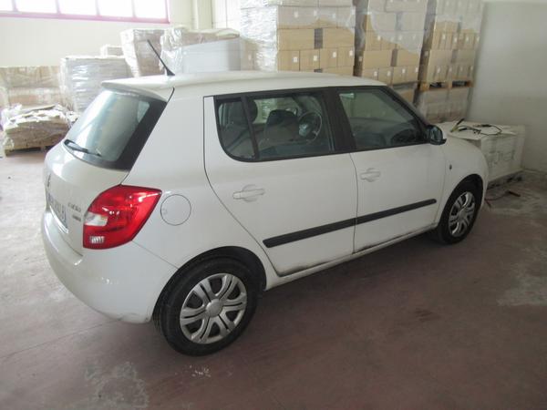 17#3562 Autocarro Skoda Fabia in vendita - foto 3