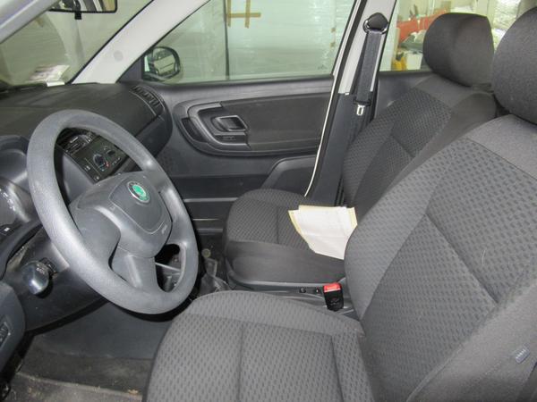 17#3562 Autocarro Skoda Fabia in vendita - foto 13