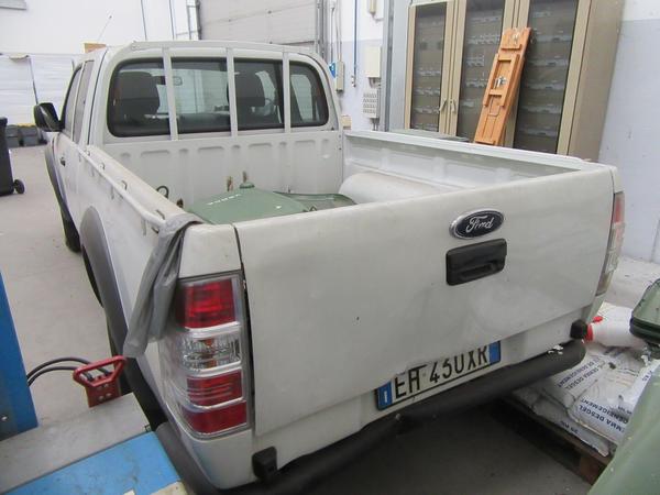 18#3562 Autocarro cassonato Ford Ranger in vendita - foto 6