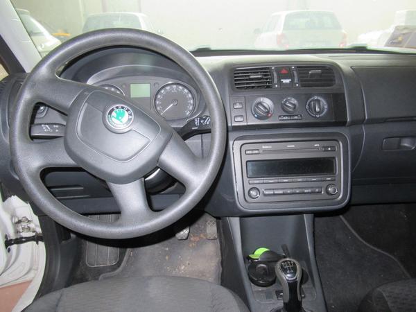 2#3562 Autocarro Skoda Fabia in vendita - foto 8