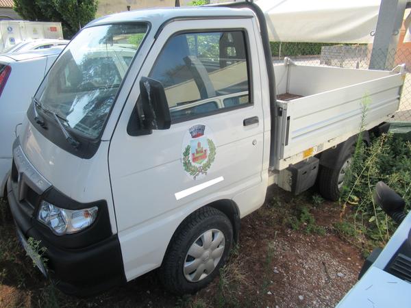 23#3562 Autocarro Piaggio Porter  Tipper in vendita - foto 4