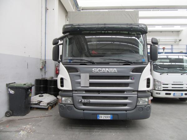 28#3562 Autocarro Scania in vendita - foto 2