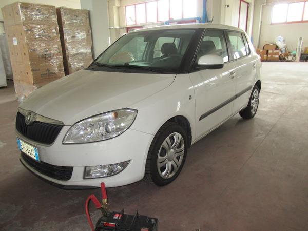 4#3562 Autovettura Skoda Fabia in vendita - foto 1