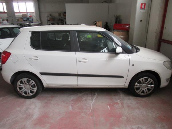 5#3562 Autocarro Skoda Fabia in vendita - foto 6
