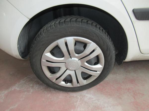 5#3562 Autocarro Skoda Fabia in vendita - foto 8
