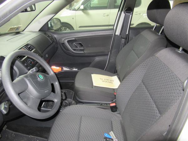 5#3562 Autocarro Skoda Fabia in vendita - foto 12