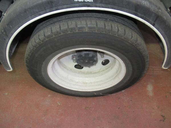 56#3562 Autocarro Isuzu NKR 35 Y07 in vendita - foto 7