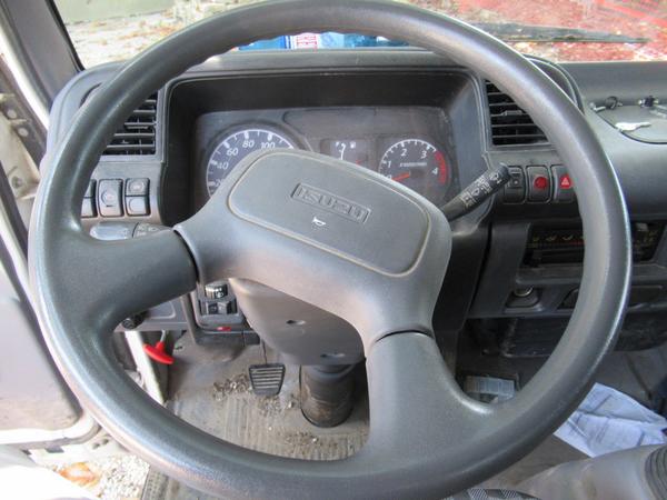 57#3562 Autocarro Isuzu NPR 35 Y07 in vendita - foto 17