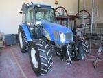 Image 1 - New Holland JH JHCC4B tractor - Lot 64 (Auction 3562)