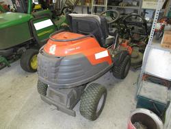 Trattorino tagliaerba Husqvarna - Lotto 67 (Asta 3562)