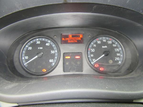 73#3562 Autocarro Renault Trafic in vendita - foto 16