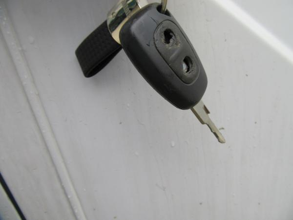 73#3562 Autocarro Renault Trafic in vendita - foto 21