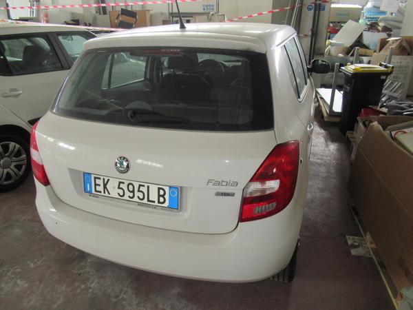8#3562 Autocarro Skoda Fabia in vendita - foto 4