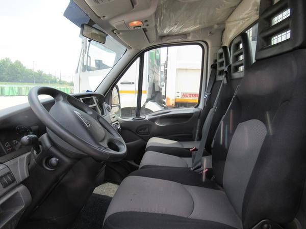 80#3562 Autocarro Iveco 35C 15 in vendita - foto 15