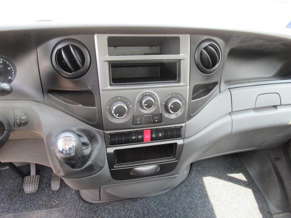 80#3562 Autocarro Iveco 35C 15 in vendita - foto 18