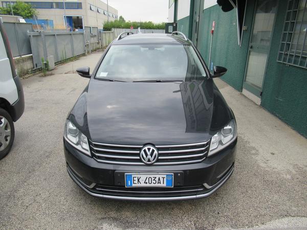 9#3562 Autovettura Volkswagen Passat in vendita - foto 3