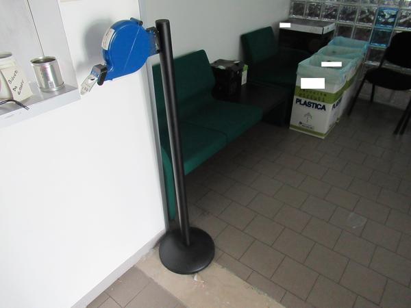 1001#3563 Arredi ufficio e attrezzature elettroniche in vendita - foto 5
