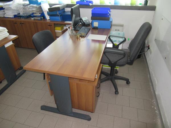 1001#3563 Arredi ufficio e attrezzature elettroniche in vendita - foto 9