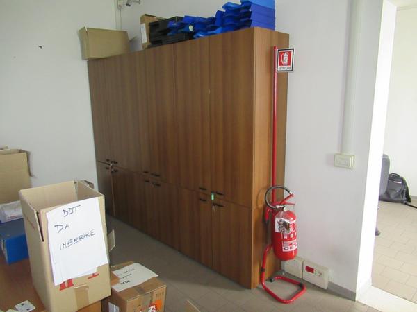 1001#3563 Arredi ufficio e attrezzature elettroniche in vendita - foto 16