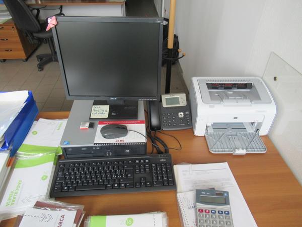 1001#3563 Arredi ufficio e attrezzature elettroniche in vendita - foto 21