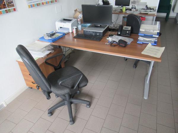 1001#3563 Arredi ufficio e attrezzature elettroniche in vendita - foto 23