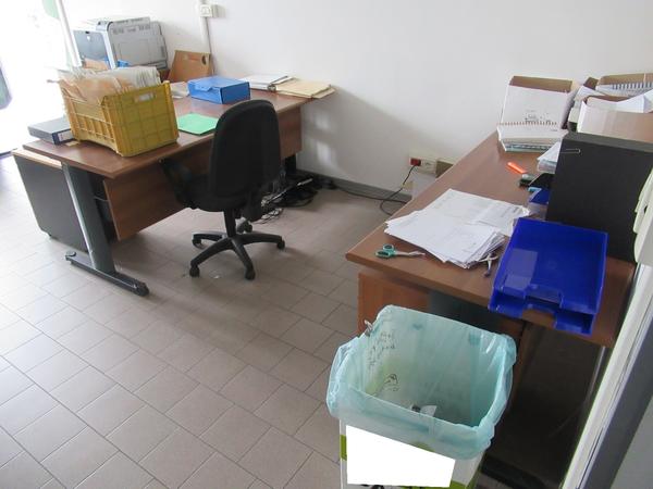 1001#3563 Arredi ufficio e attrezzature elettroniche in vendita - foto 38