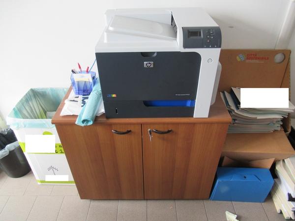 1001#3563 Arredi ufficio e attrezzature elettroniche in vendita - foto 39