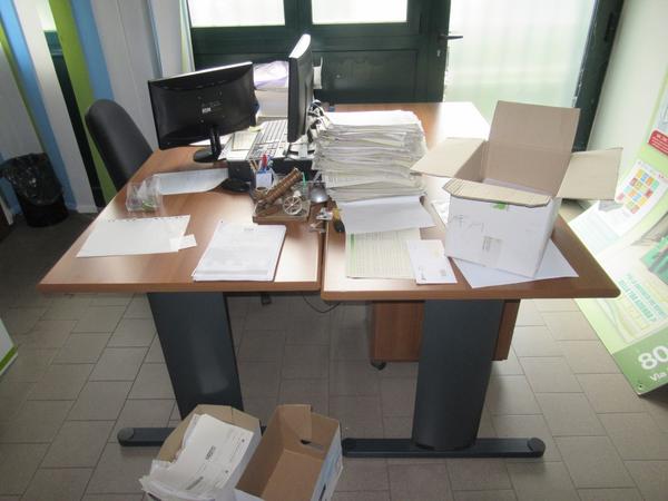 1001#3563 Arredi ufficio e attrezzature elettroniche in vendita - foto 41
