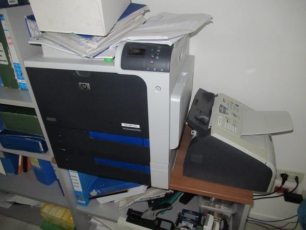 1001#3563 Arredi ufficio e attrezzature elettroniche in vendita - foto 59