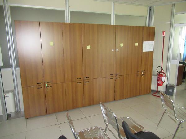 1002#3563 Arredi ufficio e attrezzature elettroniche in vendita - foto 12