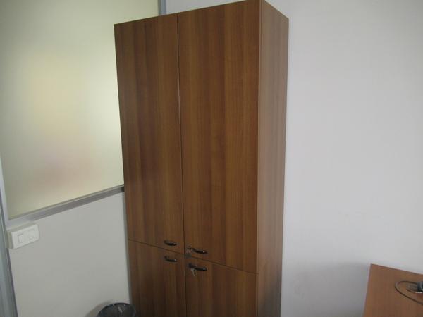 1002#3563 Arredi ufficio e attrezzature elettroniche in vendita - foto 46