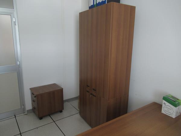 1002#3563 Arredi ufficio e attrezzature elettroniche in vendita - foto 48