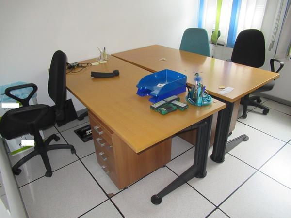 1002#3563 Arredi ufficio e attrezzature elettroniche in vendita - foto 53