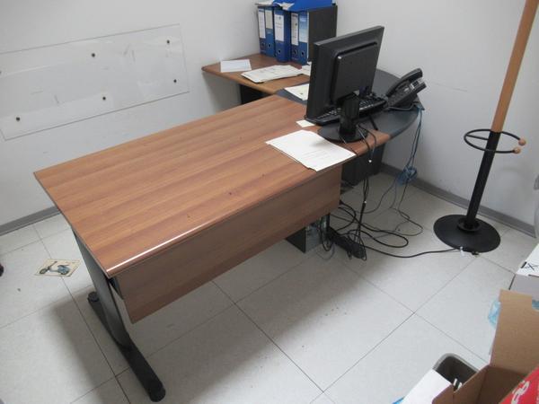 1002#3563 Arredi ufficio e attrezzature elettroniche in vendita - foto 64