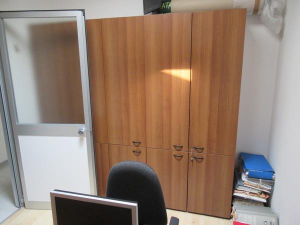 1002#3563 Arredi ufficio e attrezzature elettroniche in vendita - foto 74