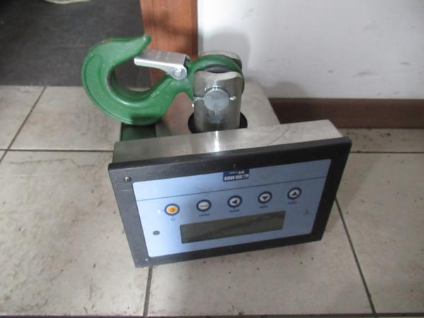 1006#3563 Arredi ufficio e attrezzature elettroniche in vendita - foto 4